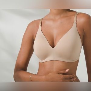 VANISHING 360 Perfect Coverage Wireless Bra 42D. EUC